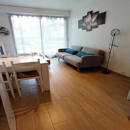 Simplistic Holiday Home In Grandcamp With Garden מראה חיצוני תמונה
